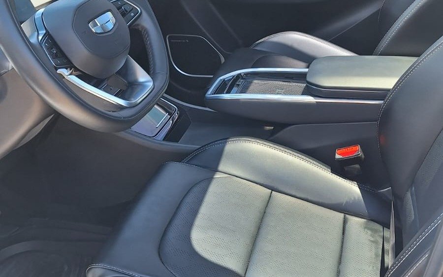 Geely Geometry C 2024 Geely Geometry C 2024